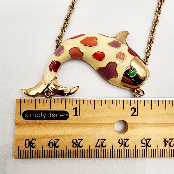 Signed Hobé Enameled Koi/Carp Fish Pendant Necklace • Gold-Tone Chain 1960s-70s - Picture 5 of 7